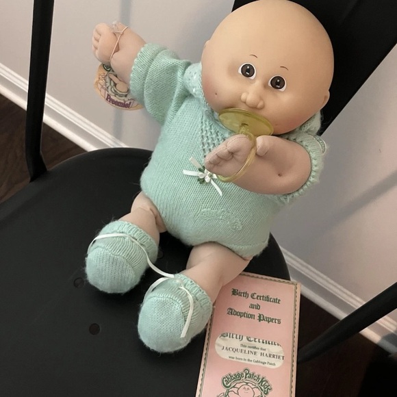 Preemie Cabbage Patch Doll with Pacifier - Picture 2 of 6